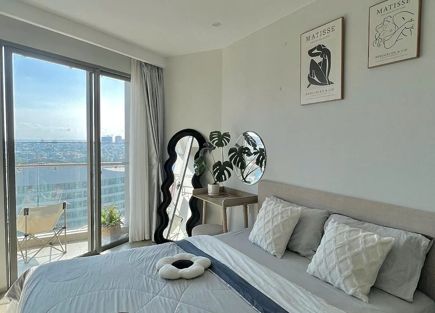 May'S Home - The Song Vung Tau, Rooftop Pool And Beach-In-Steps